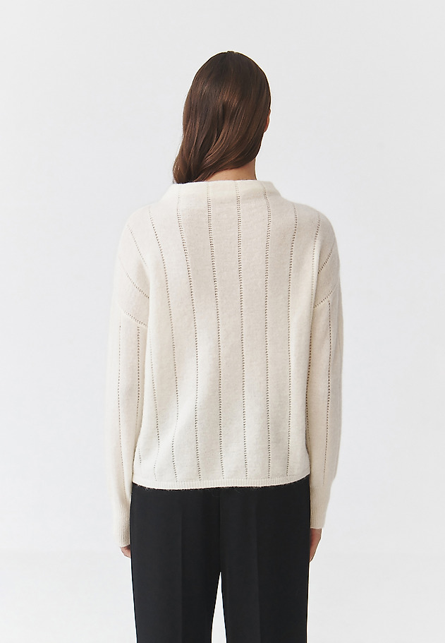 LADIES' OVERSIZED TURTLENECK JUMPER — PEARL LADIES' OVERSIZED TURTLENECK JUMPER — PEARL ECRU 4
