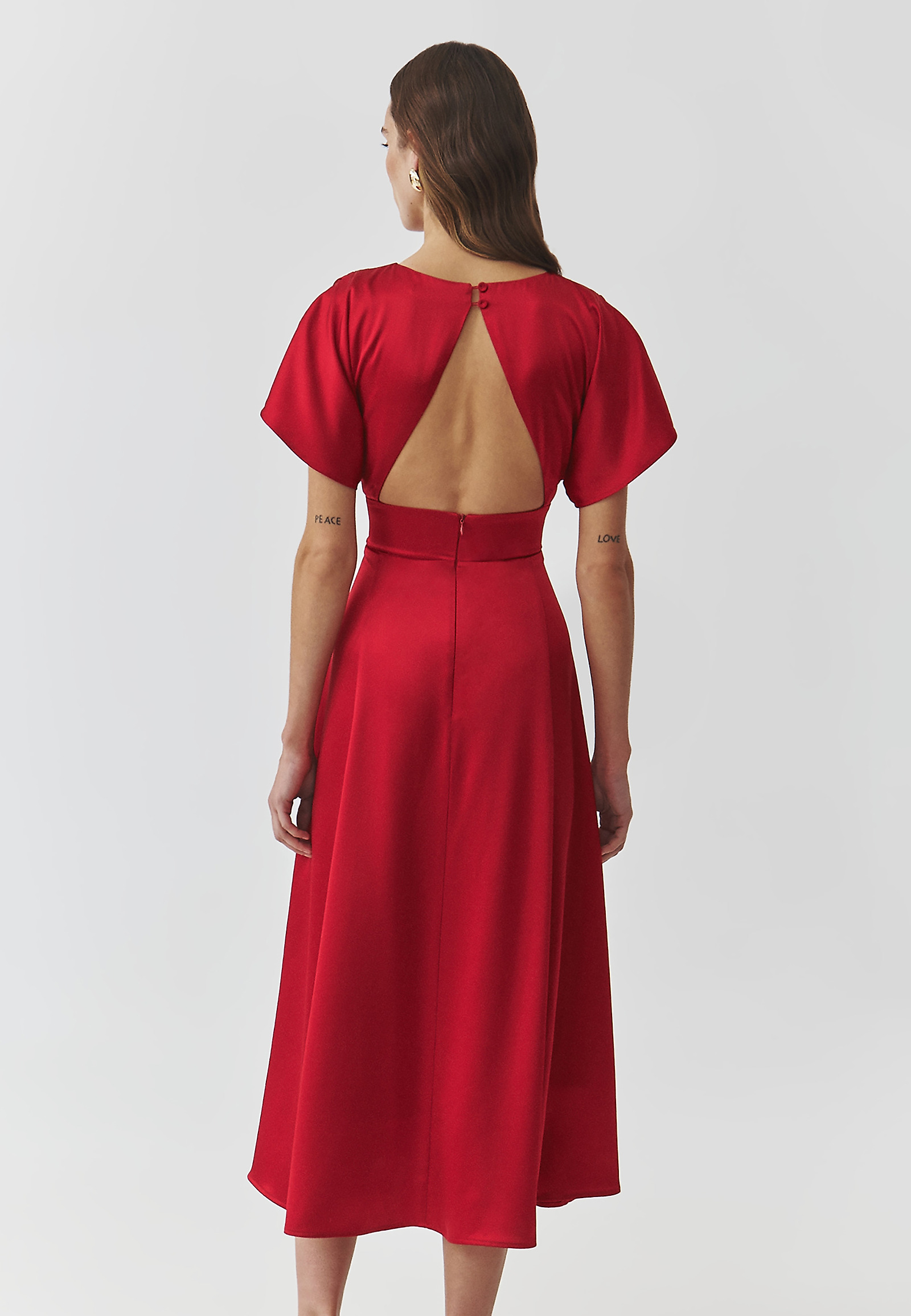 WOVEN SATIN MIDI DRESS — OTESSA WOVEN SATIN MIDI DRESS — OTESSA RED 103043