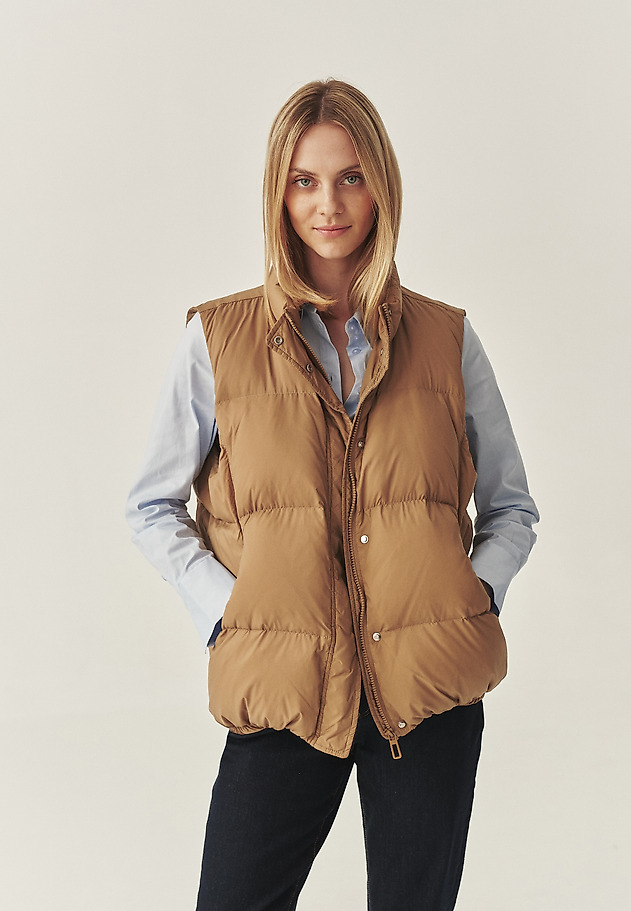 DOWN VEST WITH ELASTIC FINISH - SAWA DOWN VEST WITH ELASTIC FINISH - SAWA BEIGE 1