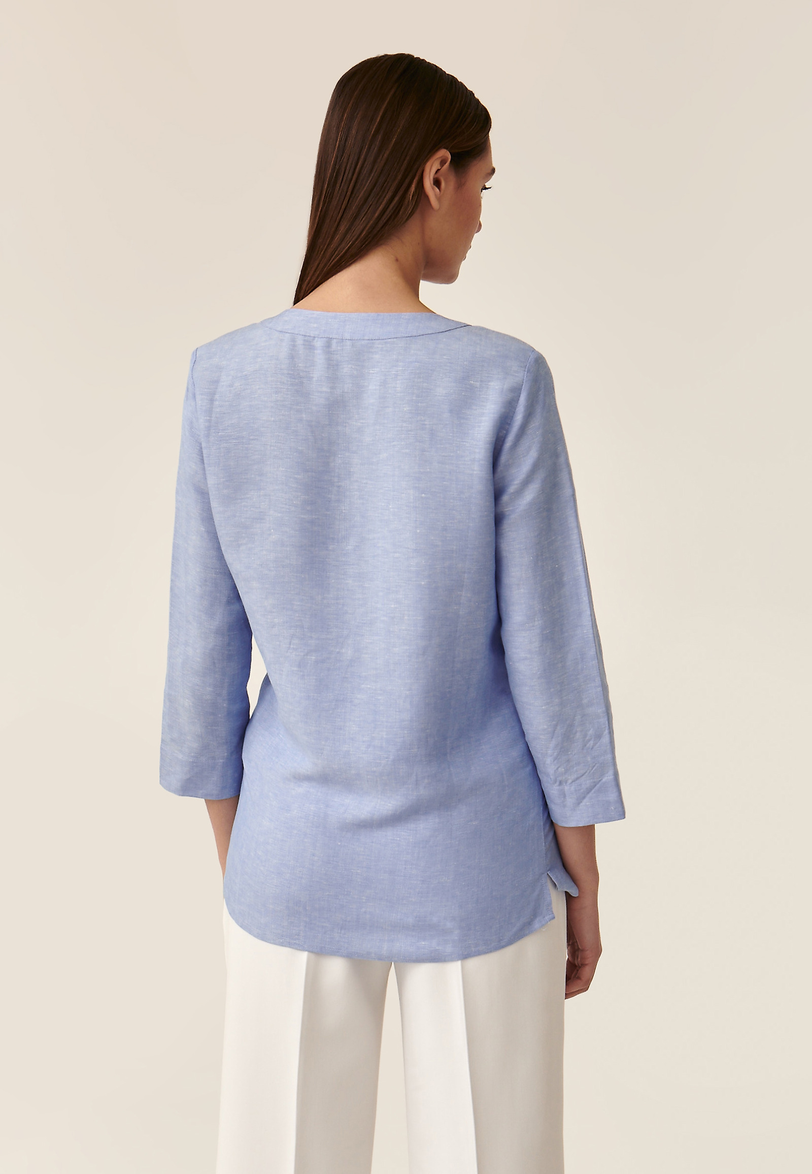 ŽENSKA BLUZA Z GUMBI ALMERA ŽENSKA BLUZA Z GUMBI ALMERA MODRA 88756