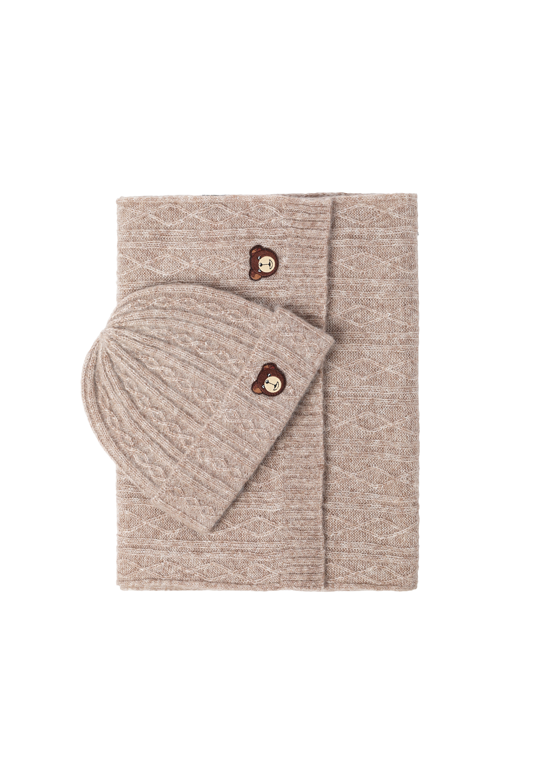 FULAR TRICOTAT DE DAMĂ, CU MODEL ÎN RELIEF ȘI APLICAȚIE BRODATĂ CU URSULEȚUL DE PLUȘ — GORITA 1