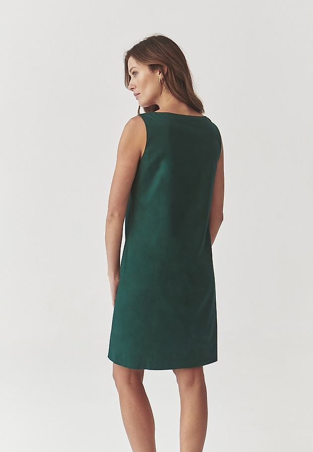 STYLISH LADIES’ SLEEVELESS DRESS - ROKNA 1 STYLISH LADIES’ SLEEVELESS DRESS - ROKNA 1 ZIELONY 3
